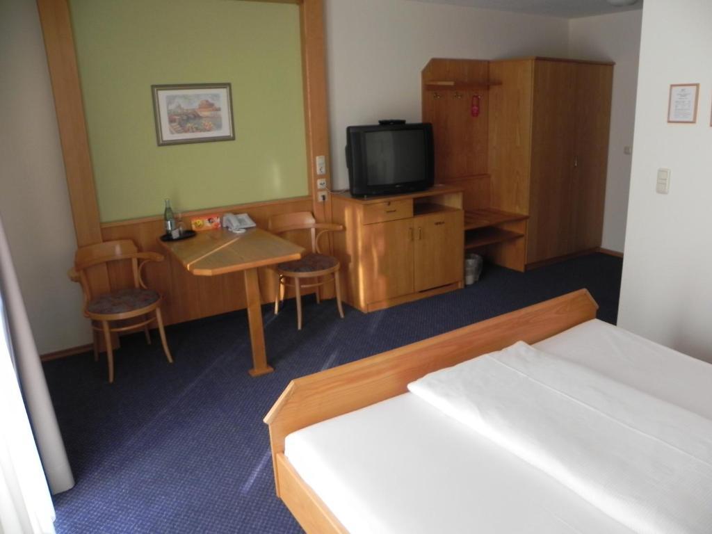 Parkhotel Cham Room photo